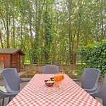 Casa Ruby - Geraeumige Mit Pool By Interhome Apartman