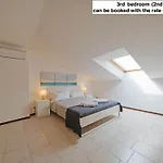 Apartman Casa Ruby - Geraeumige Mit Pool By Interhome *