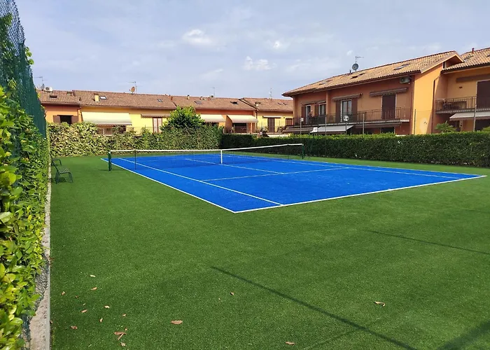 Apartment Casa Ruby - Geraeumige Mit Pool By Interhome