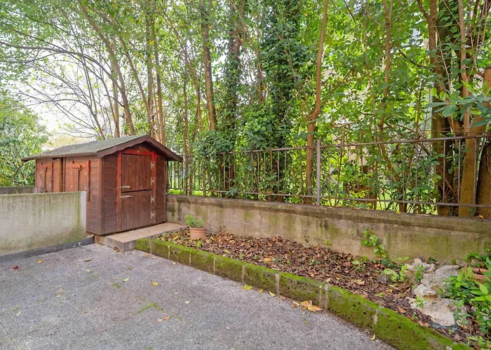 Apartman Casa Ruby - Geraeumige Mit Pool By Interhome Marlengo